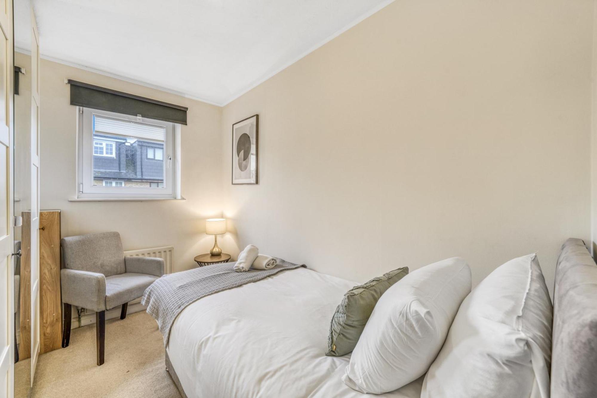 Executive 4 Bedroom Town House In Canada Water Free Wifi & Parking By City Stay Aparts London Ngoại thất bức ảnh