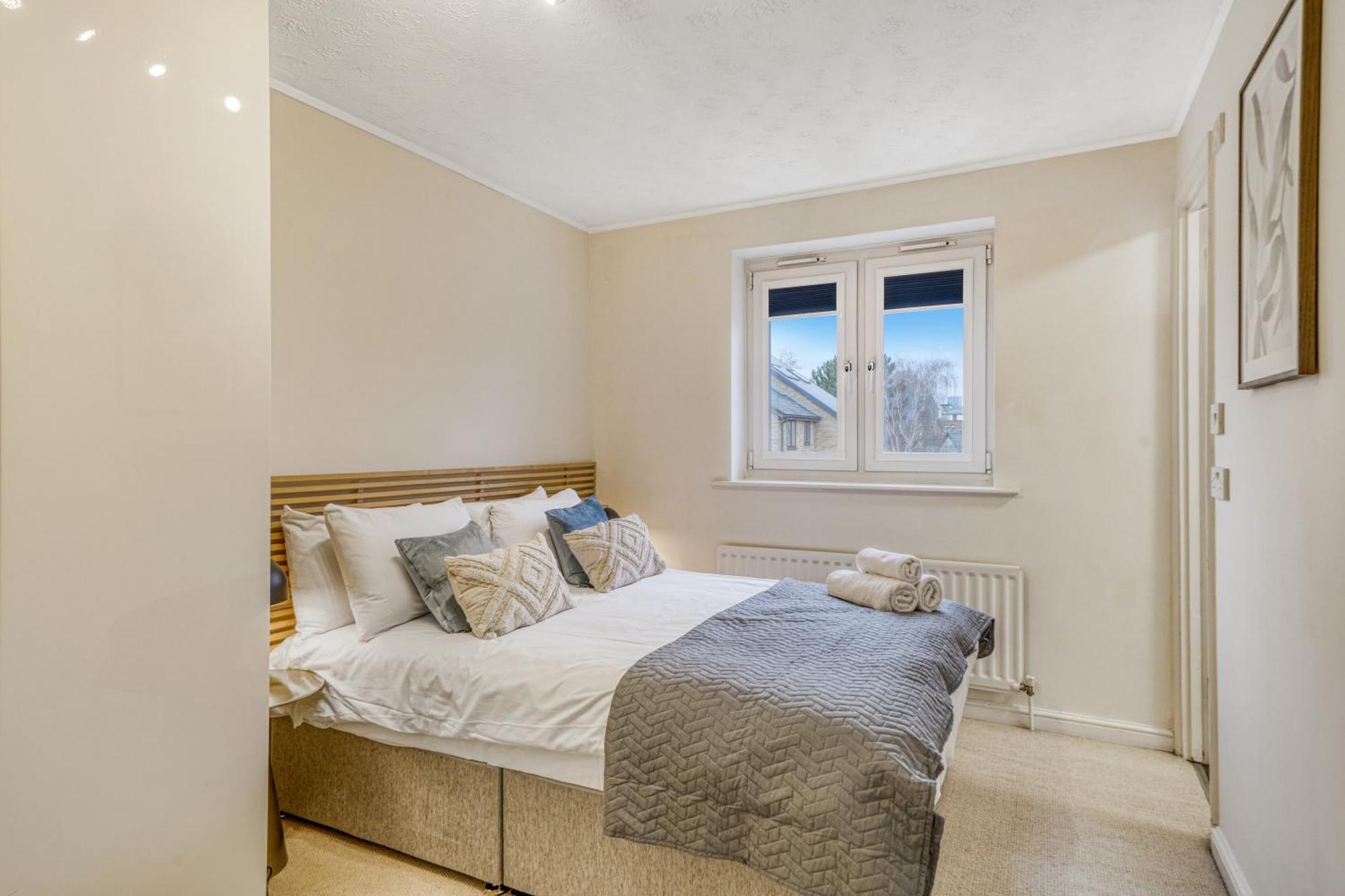 Executive 4 Bedroom Town House In Canada Water Free Wifi & Parking By City Stay Aparts London Ngoại thất bức ảnh